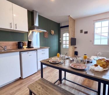 Les Herbiers Apartment | Tranquiloue - Appart tendance 18min du Puy du Fou