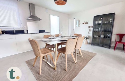 Les Herbiers Apartment | Tranquiloue - Appartement Neuf Proche Puy du Fou