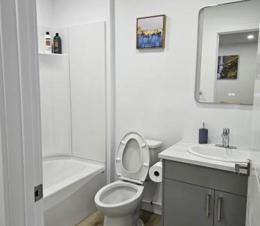 Winnipeg Apartment | Transcona Stay