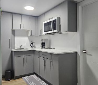 Winnipeg Apartment | Transcona Stay
