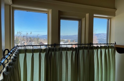 Moscow Ski Chalet | Trapp Family Lodge Guest House