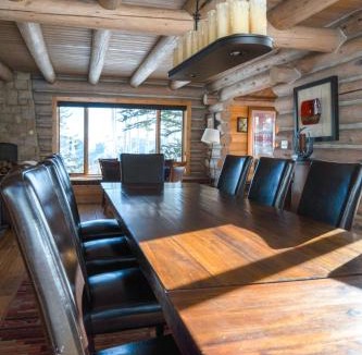 Beaver Creek House | Trappers Cabin