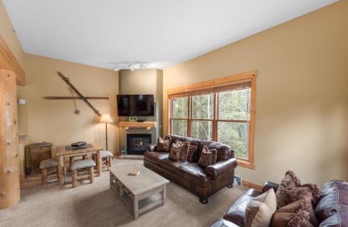 Keystone Apartment | Trappers Crossing 8761 : 2