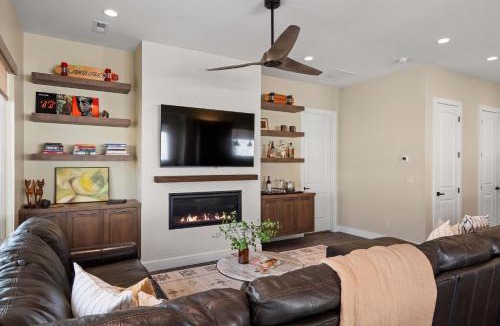 Eden House | Trappers Ridge Home Stunning Mountain Views and Family Fun