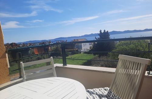 Diklo Apartment | Traumhafte Ferienwohnung mit Meerblick