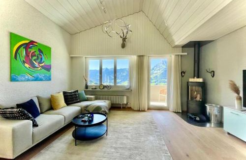 Amden Apartment | Traumhafte Sonnenresidenz mit Berg- und Seeblick