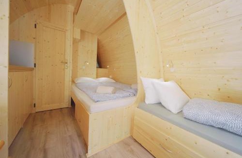 Alpnach Other | Traumhaftes Bungalow mit Seesicht - inklusive privatem Bad und Terrasse