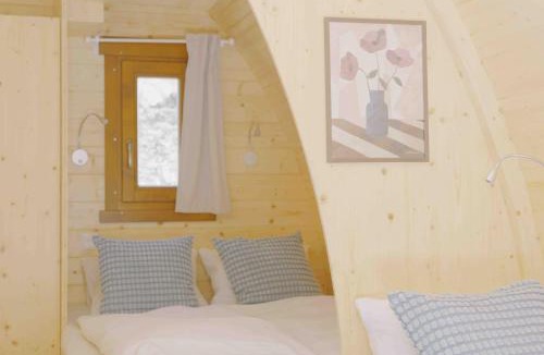 Alpnach Other | Traumhaftes Bungalow mit Seesicht - ohne privates WC und aktuell ohne Terrasse