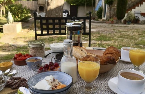 Saint-Etienne-de-l'Olm House | Traumhaus mit Pool und Blick auf Weinfeld