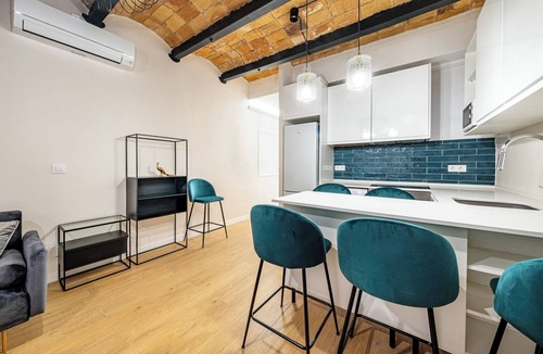 El Baix Guinardo Apartment | TRAV3-1 · 4h - Four Bedroom Apartment, Sleeps 6