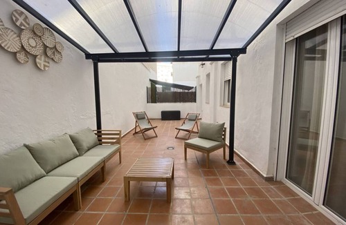 Soternes Apartment | Travel Habitat Bioparc with Terrace Apartment A