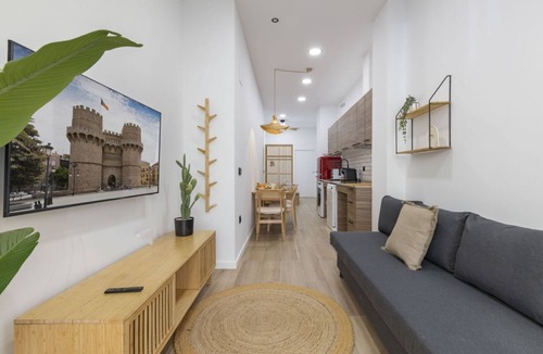 Campanar Apartment | Travel Habitat Nou Mestalla 6