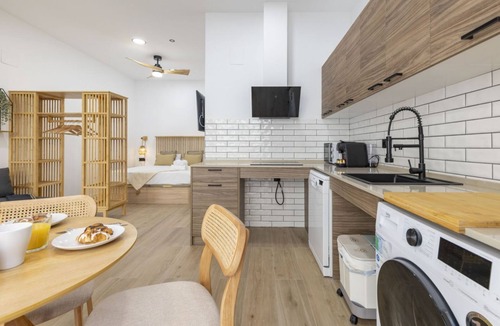 Campanar Apartment | Travel Habitat Nou Mestalla 4