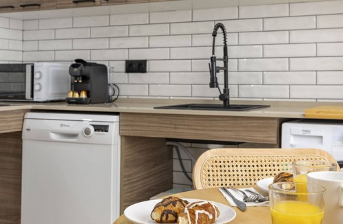 Campanar Apartment | Travel Habitat Nou Mestalla 4