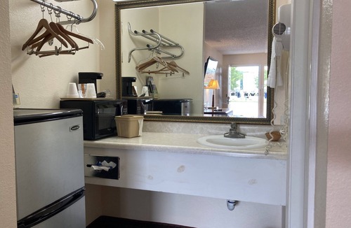 Hazen Hotel | Travel Inn Hazen