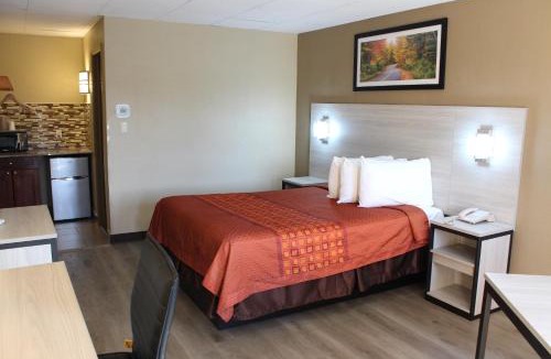 Three Bridges Hotel | Travel Inn & Suites Flemington