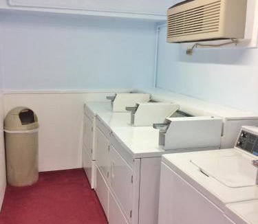 Atlanta Hotel | Travel Inn & Suites