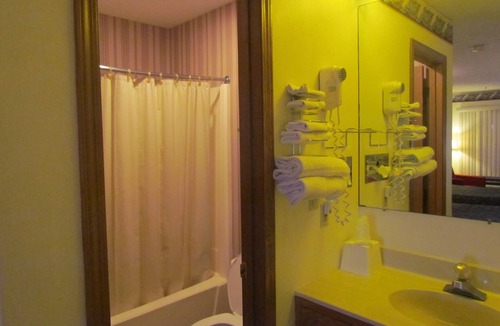 Frankfort Hotel | Travel Inn & Suites