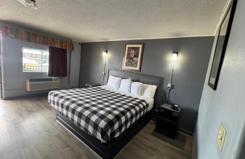 Broadview Hotel | Travel Inn