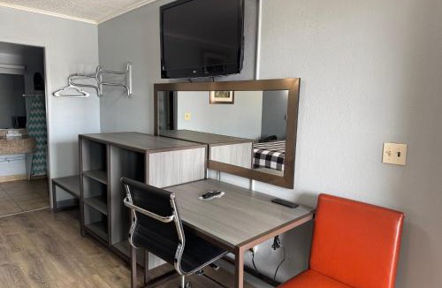 Broadview Hotel | Travel Inn