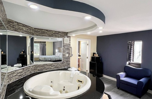 New Castle Hotel | Travel Inn