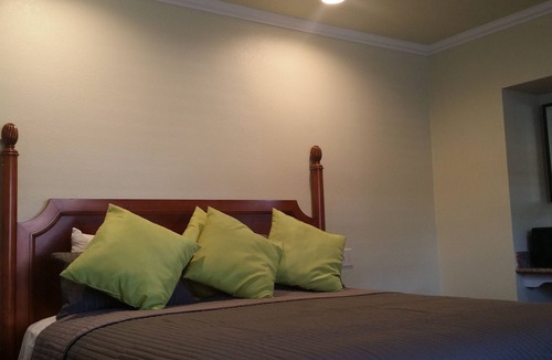 Mosswood Hotel | Travel Inn