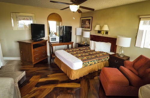 Outlook Hotel | Travel Inn