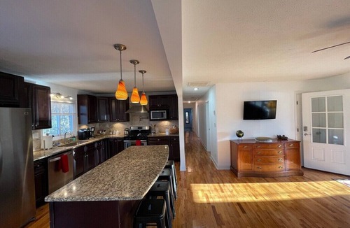 Kennesaw House | Travel Often House