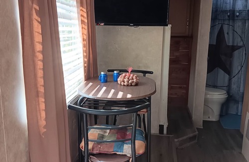Palestine RV Rental | Travel Trailer with Wi-Fi @ Fabulous Bok Vegas Interactive Petting Zoo and Farm