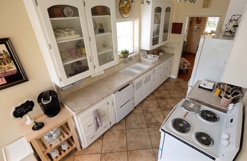 La Mesa House | Travel Writer's Pad