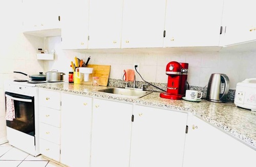 Cabbagetown Apartment | Traveler's Home