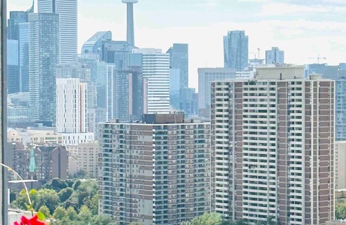 Cabbagetown Apartment | Traveler's Home