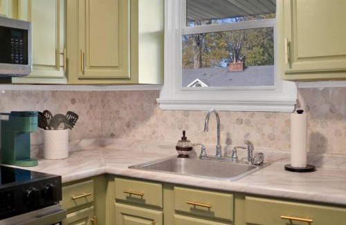 Belleville House | Traveler's Place of Belleville