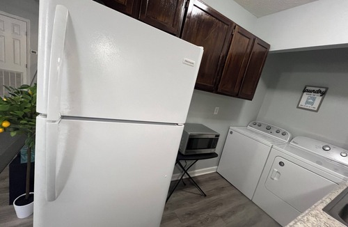Richmond Apartment | Travelers Cove upstairs 1-bedroom apartment Richmond near EKU with WiFi, AC