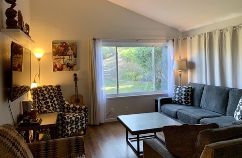 Vallejo House | Travelers Hub in Vallejo