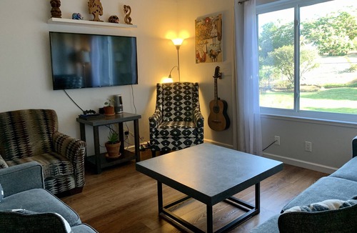 Vallejo House | Travelers Hub in Vallejo