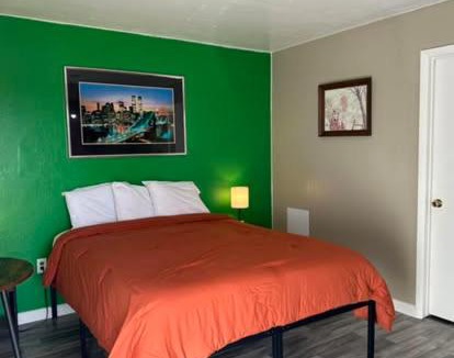 Wilburton Hotel | Travelers Inn Motel