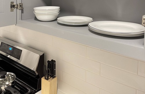 Johnson City House | Traveling Nurses, Students & Professionals