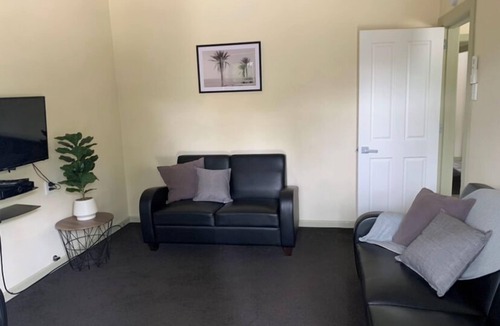 Gisborne Hotel | Travellers Inn Motel