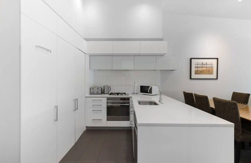 Queenstown City Centre Apartment | Travellers Oasis, Central Queenstown