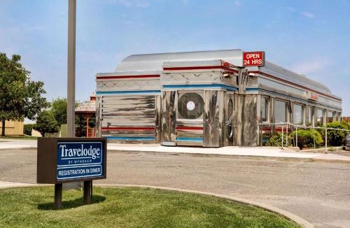 Sharon Springs Hotel | Travelodge by Wyndham Sharon Springs