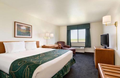Sharon Springs Hotel | Travelodge by Wyndham Sharon Springs