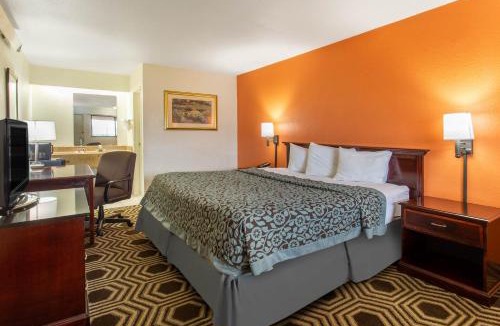 South Holland Hotel | Travelodge by Wyndham South Holland