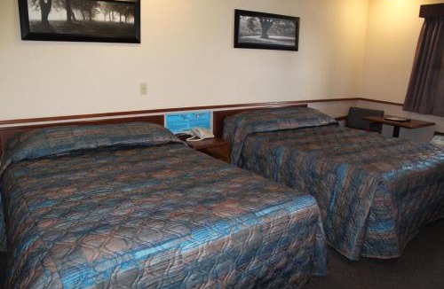 Brandon Hotel | Travelodge by Wyndham Brandon