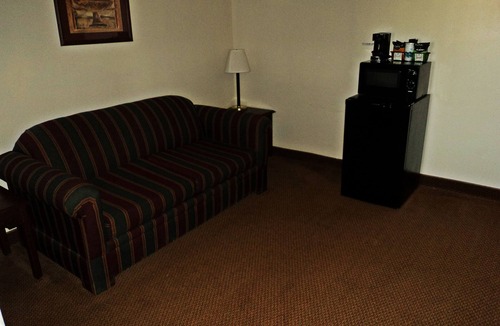Carlsbad Hotel | Travelodge by Wyndham Carlsbad NM