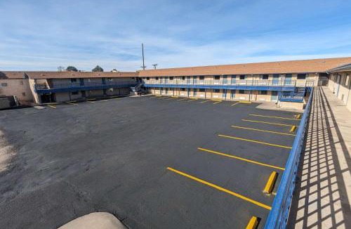 Clovis Hotel | Travelodge by Wyndham Clovis