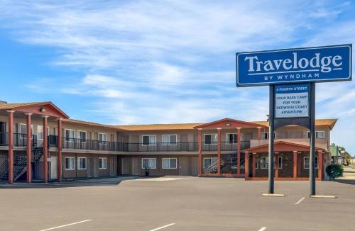 Downtown Hotel | Travelodge by Wyndham Eureka