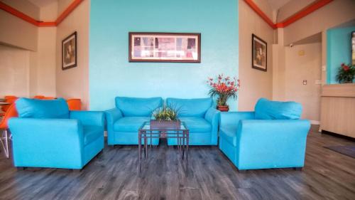 Southeast Houston Hotel | Travelodge by Wyndham Houston Hobby Airport