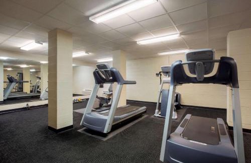 Blanks Hotel | Travelodge by Wyndham Livonia