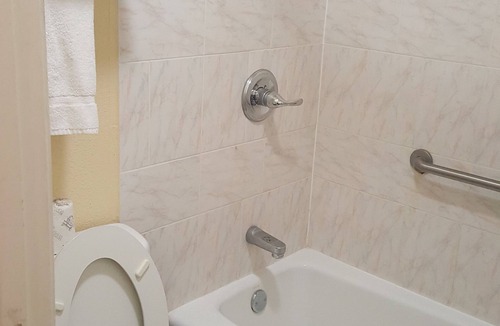 Lubbock Hotel | Travelodge by Wyndham Lubbock